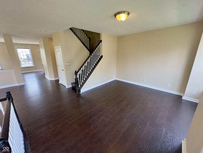 Building Photo - 9094 Demarest Dr