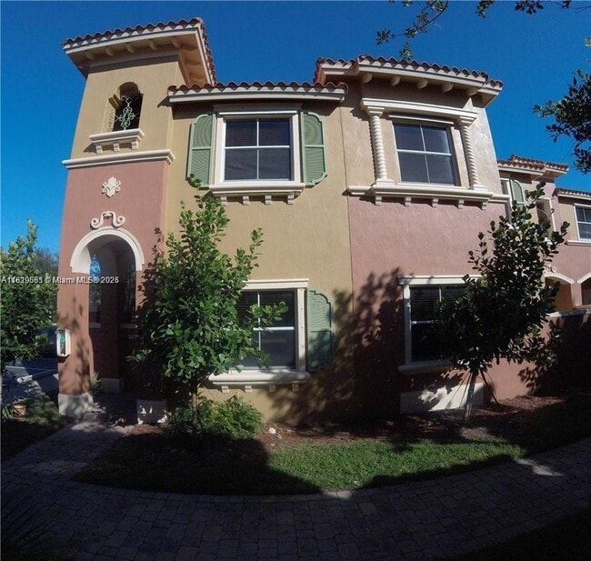 Primary Photo - 700 SW 106th Ave