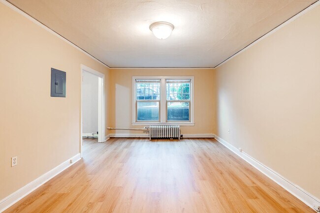 Interior Photo - Roosevelt Apartments