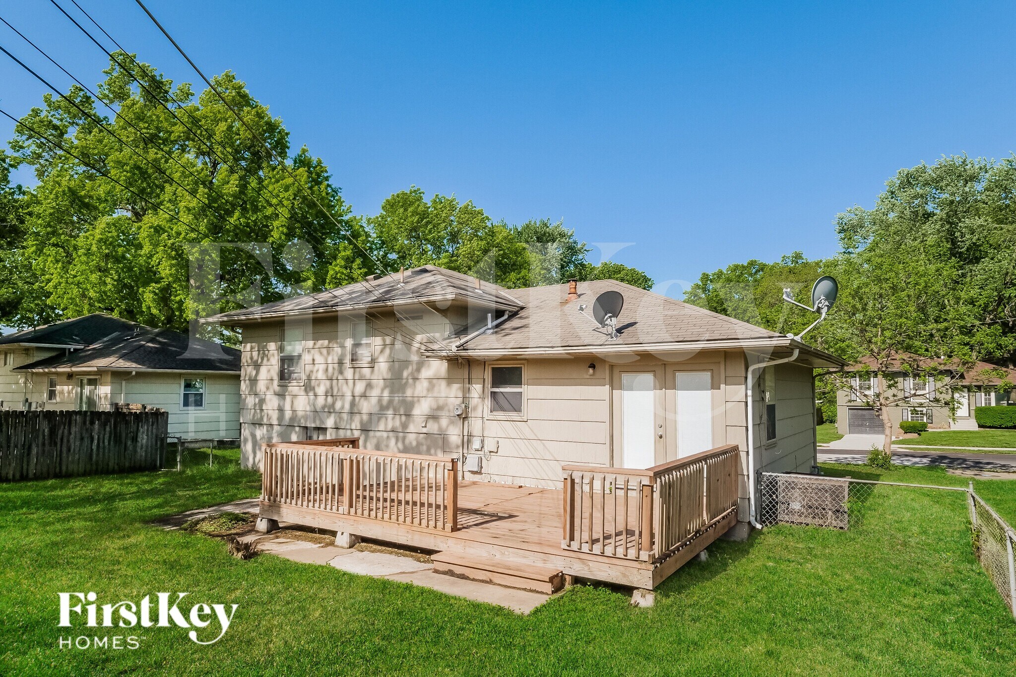 Building Photo - 4837 Overton Ave