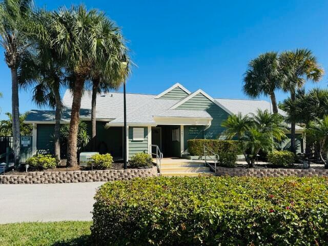 Building Photo - 1567 SE Talbrook Ct