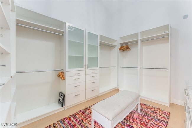 Building Photo - 3024 Bel Air Dr