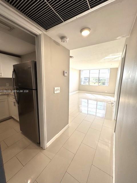 Building Photo - 9470 Live Oak Pl