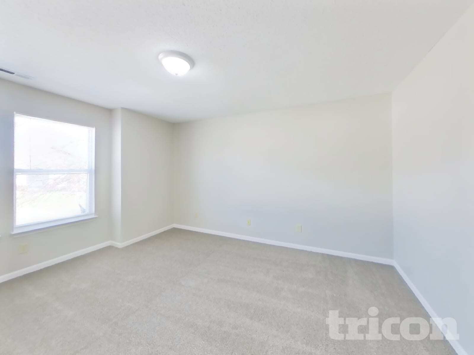 Building Photo - 473 Overland Dr