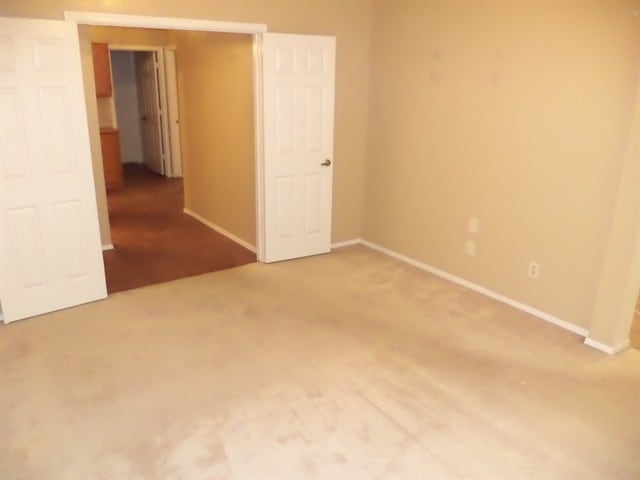 Building Photo - 1214 E Artesian Way