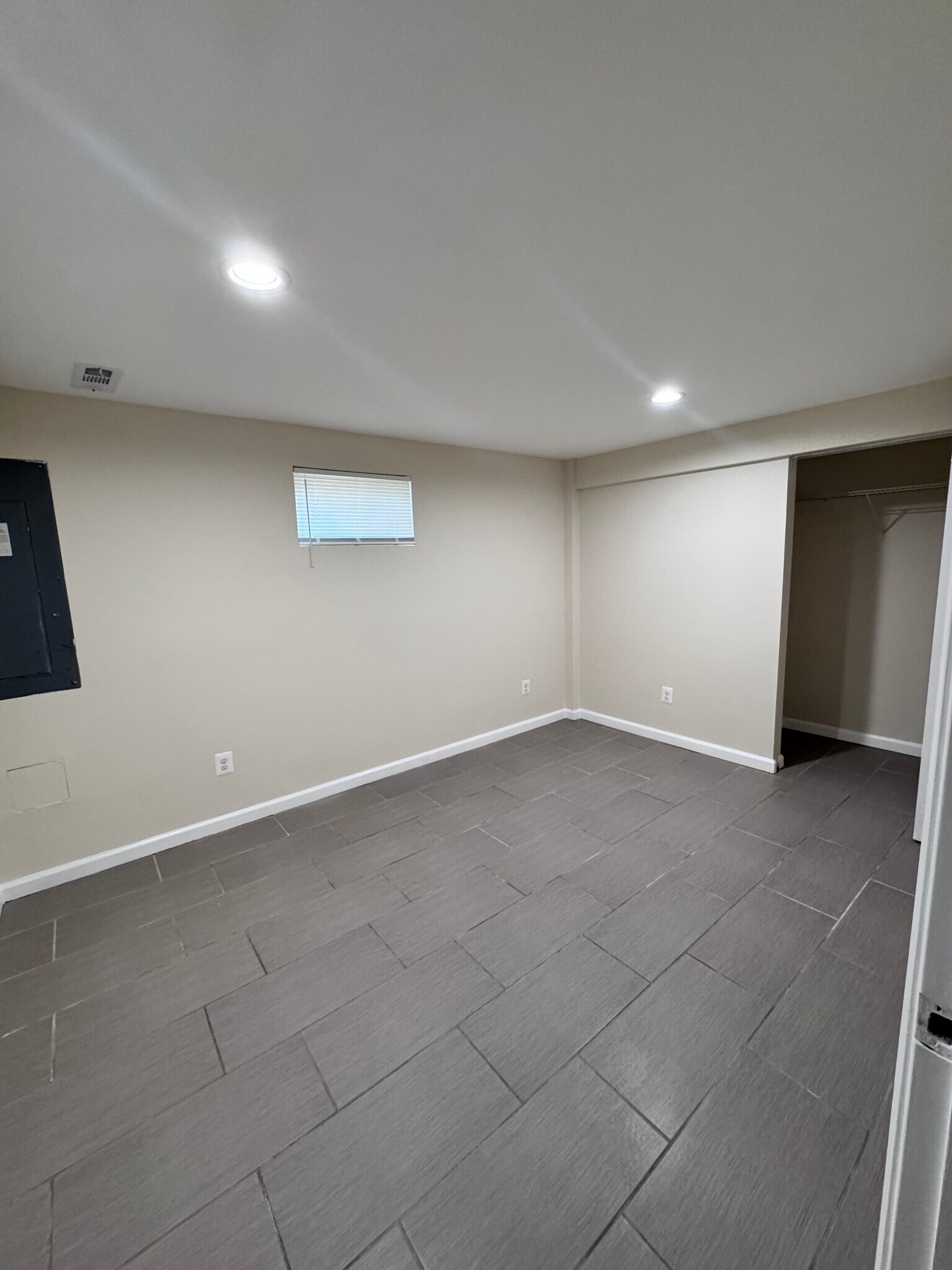 4th bedroom - 2409 Afton St