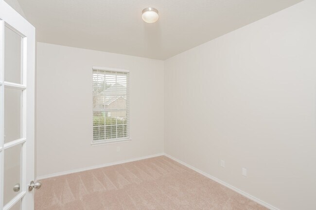 Building Photo - 1606 Desert Candle