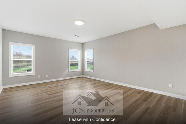 Building Photo - 112 Lambert Fld