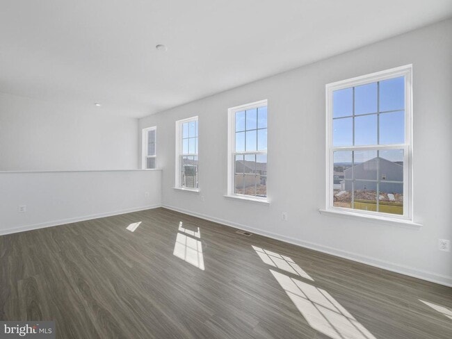 Building Photo - 96 Stafford Pl