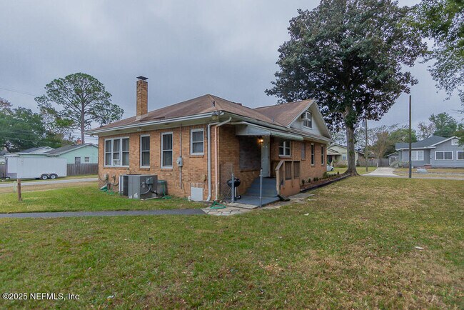 Building Photo - 5101 Fremont St