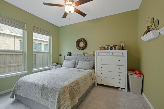 Building Photo - 18323 Tiger Flowers Dr