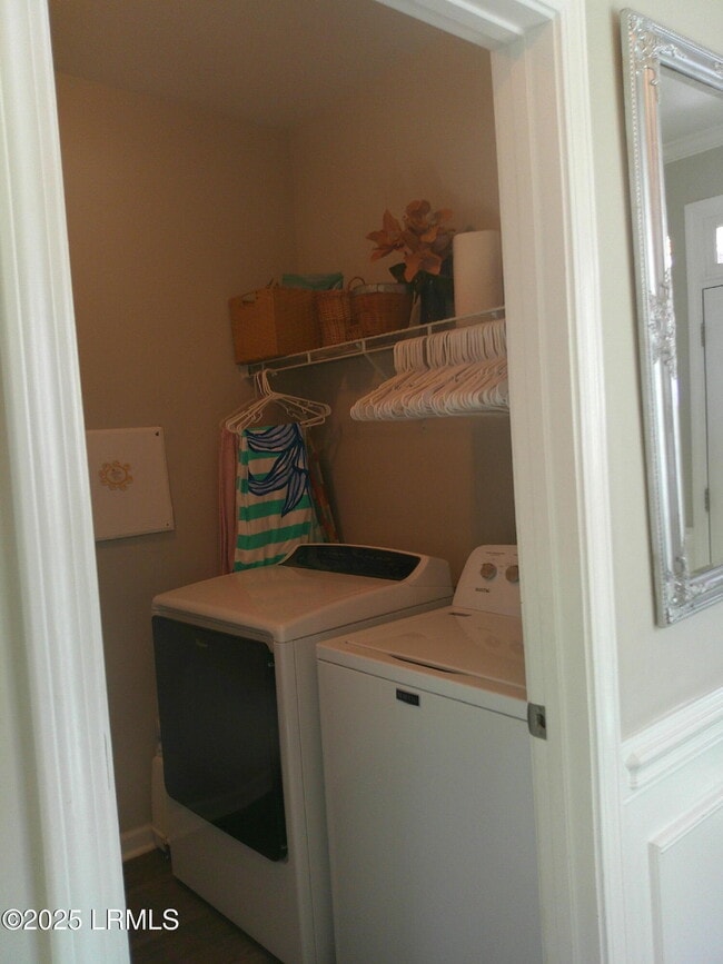 Building Photo - 7 Cabbage Palm Ln