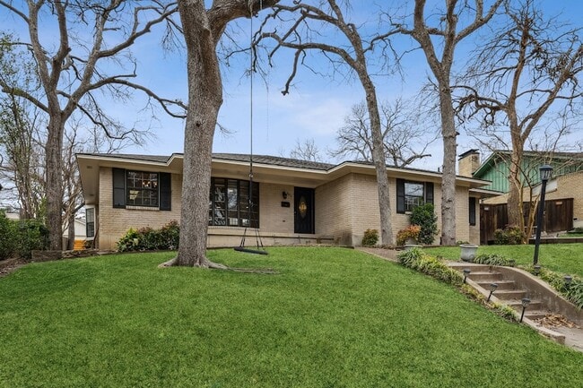 Building Photo - 9611 Meadowhill Dr