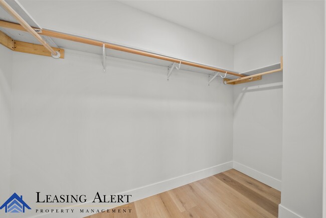 Building Photo - 16448 Lassen St