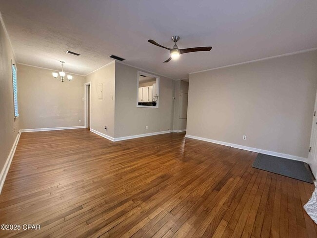 Building Photo - 1118 Fairland Ave