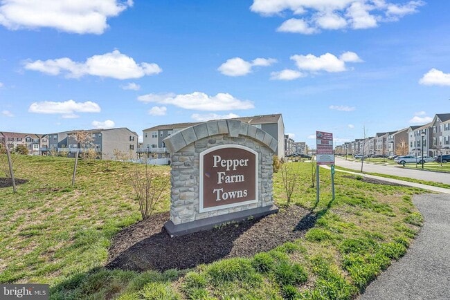 Building Photo - 205 Dalton Dr