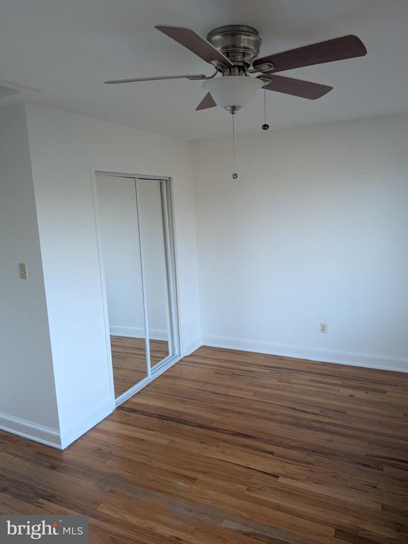 Building Photo - 1249 Farragut Pl NE
