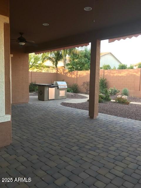 Building Photo - 17895 W Desert Wind Dr