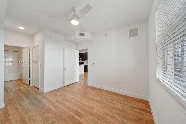 Building Photo - 10170 SW 7th St