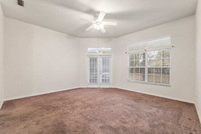 Building Photo - 7013 NW 50th Terrace