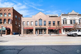 Building Photo - 217 E Washington St