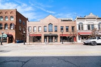 Building Photo - 217 E Washington St