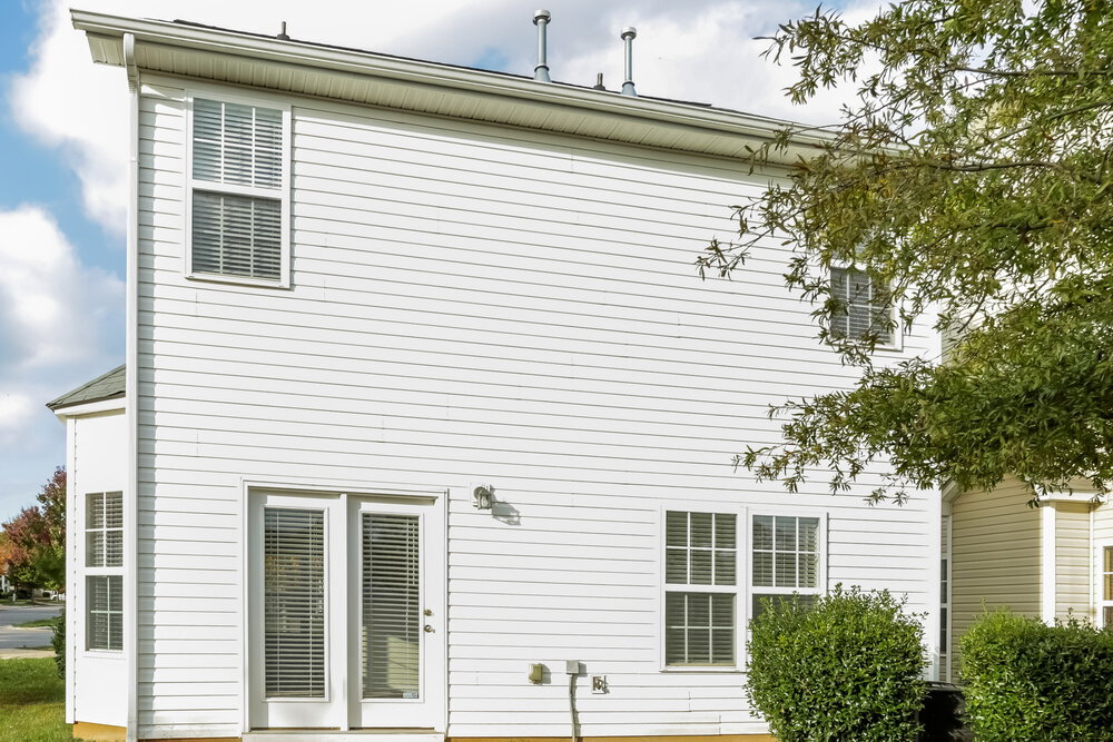 Building Photo - 19404 Fridley Ln