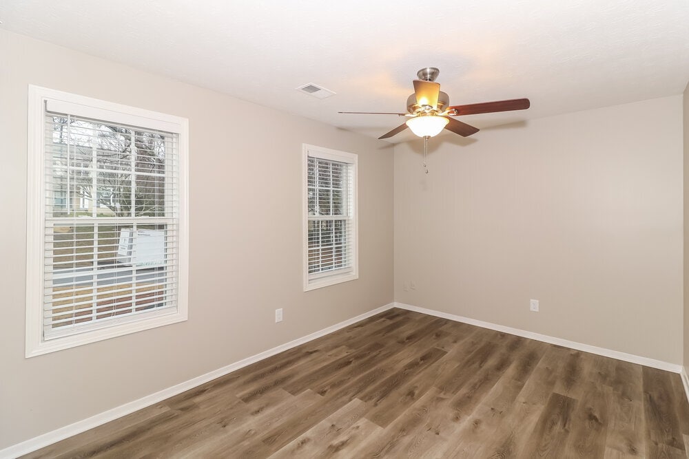 Building Photo - 140 Birch Rill Dr