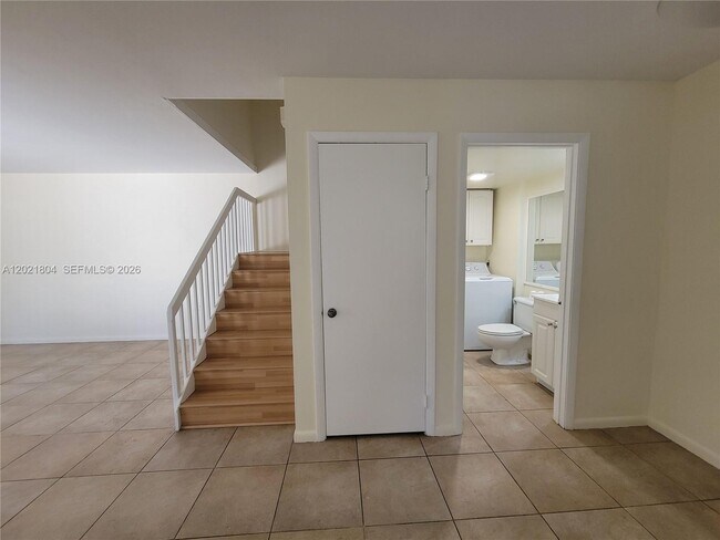 Building Photo - 3227 32nd Way