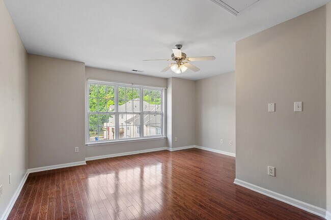 Building Photo - 10028 Blackwell Drive - 1
