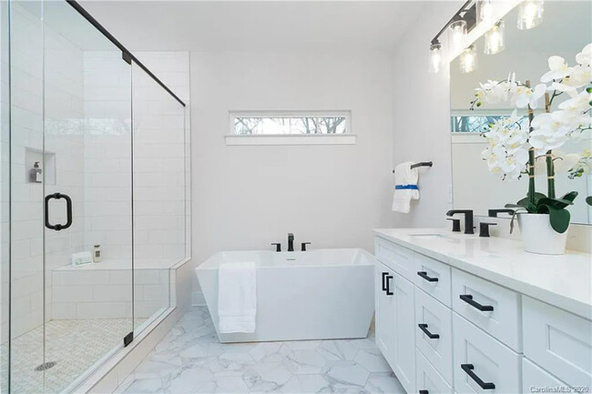 Building Photo - Luxurious, Modern Farmhouse in Belmont wit...