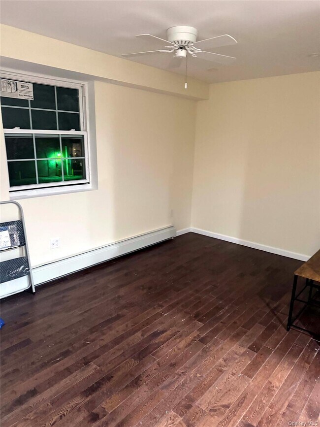 Building Photo - 30-03 73rd St