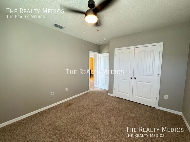 Building Photo - 16149 Mangrove Rd