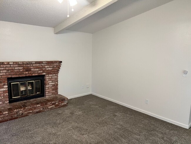 Building Photo - 1300 Langston St