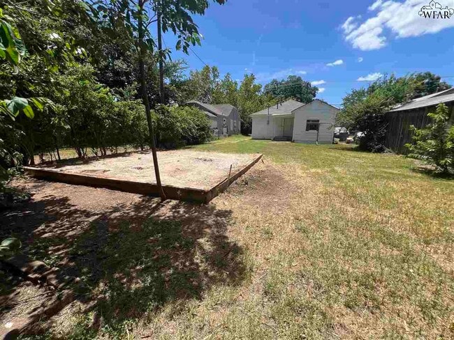 Building Photo - 1514 23rd St