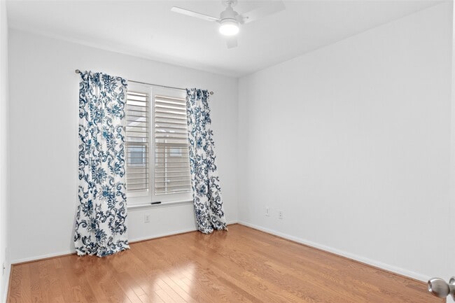 Building Photo - 12707 Boheme Dr