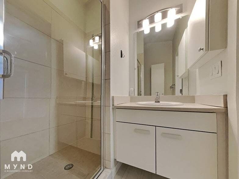 Building Photo - 3338 Tejon St