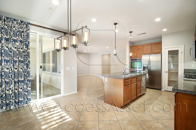 Building Photo - 29534 Dry Creek Dr