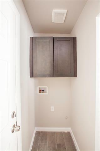 Building Photo - 2386 Chart Dr