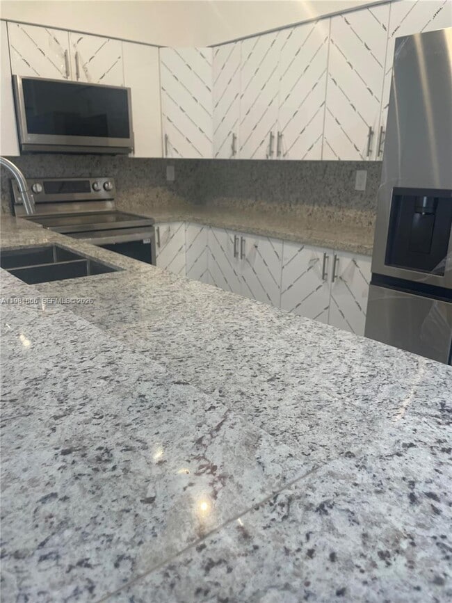 Building Photo - 14728 Balgowan Rd