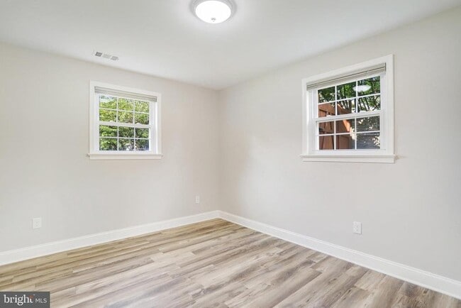 Building Photo - 6820 Wheatley Ct