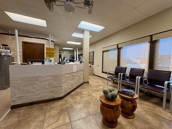 Building Photo - 1207 W Main St