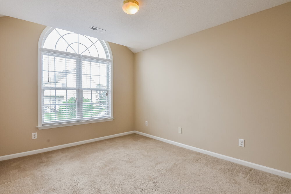 Building Photo - 2232 Castle Pines Dr