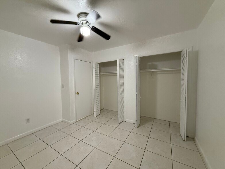 Building Photo - 2515 McKinley St