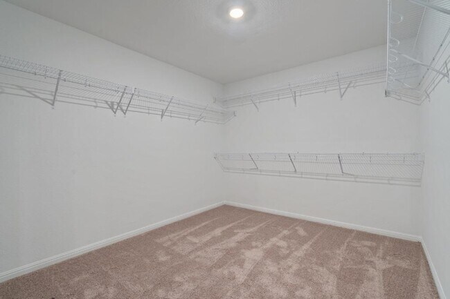 Building Photo - 14013 John Aregood Pass