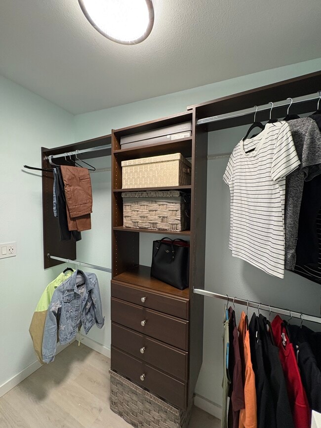 Building Photo - 7705 Poinsetta Ave