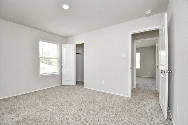 Building Photo - 23723 Harrow Fld Ln