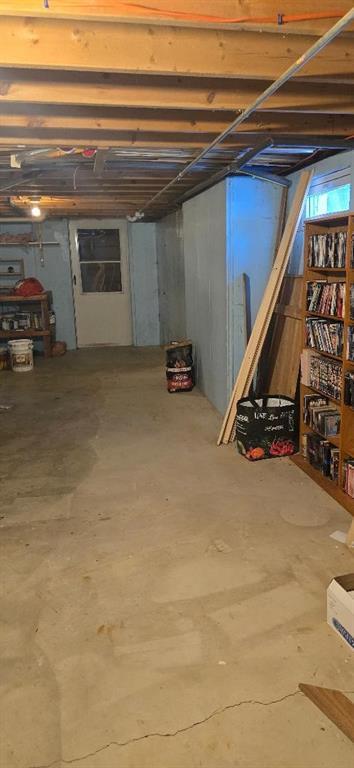 Building Photo - 852 Anthony Rd