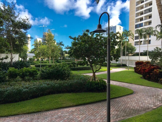 Building Photo - 600 Three Islands Boulevard