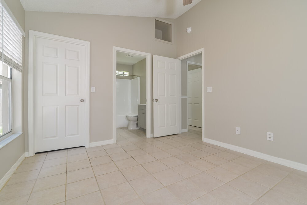 Building Photo - 305 Windford Ct